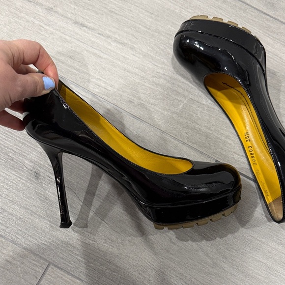 Yves Saint Laurent Glossy Black Platform Heels - Picture 2 of 7